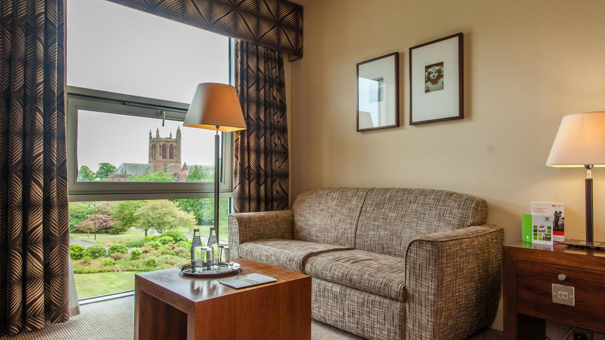 Holiday Inn Dumfries By Ihg Exteriér fotografie