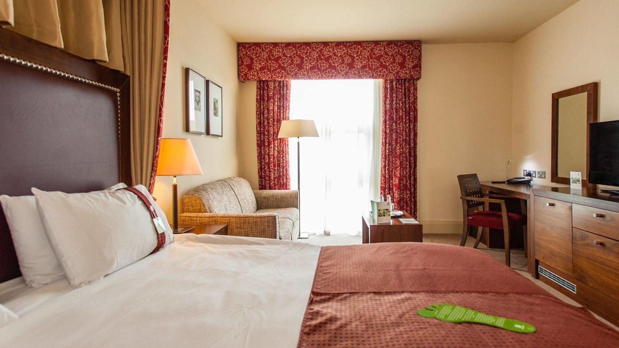 Holiday Inn Dumfries By Ihg Exteriér fotografie