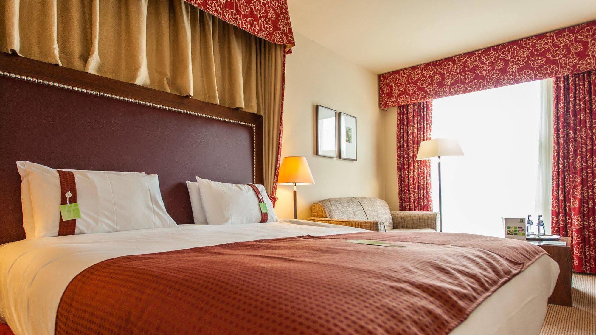 Holiday Inn Dumfries By Ihg Exteriér fotografie